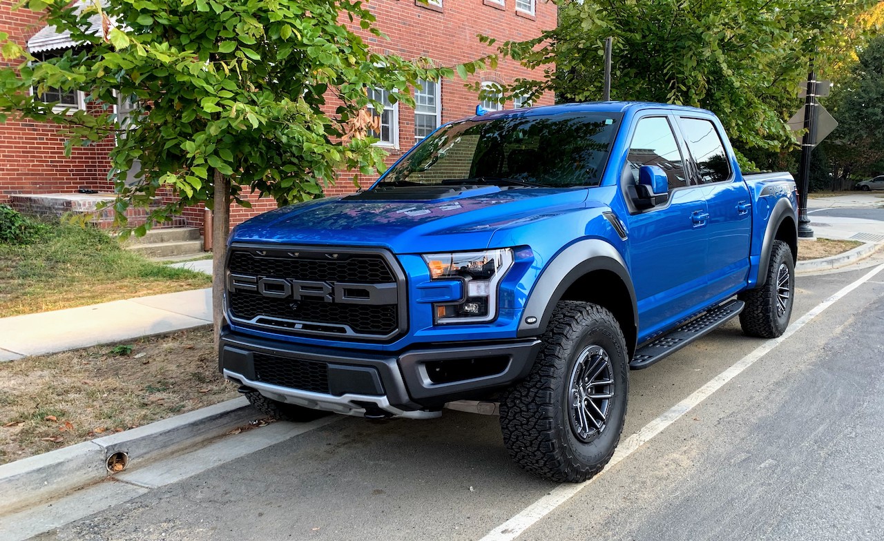 2019 Ford F-150 Raptor Review: Towing, Off-Roading, and Daily Driving ...